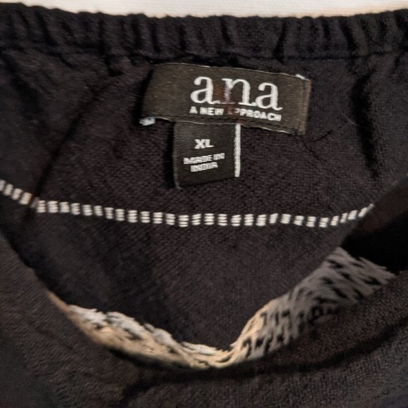 Ana Black White Bo-Ho Inspired Tassel Tank XL NWT - Picture 10 of 10